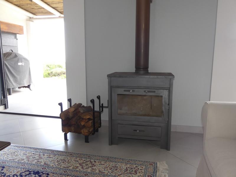 4 Bedroom Property for Sale in Britannia Bay Western Cape